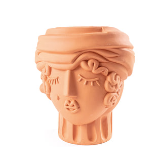 Vas ’Woman’ Terracotta