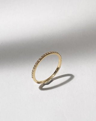 Stella half-alliance ring