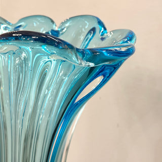 Mouth-blown Vase Blue
