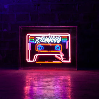 Neonlampa Box Kasett
