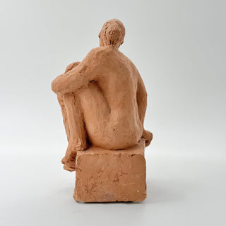 Skulptur Sittande Kvinna Lera
