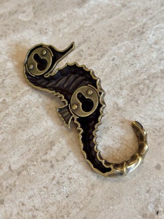 Hook Seahorse