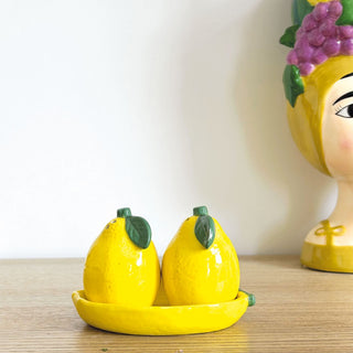 Salt and pepper shakers - Lemons