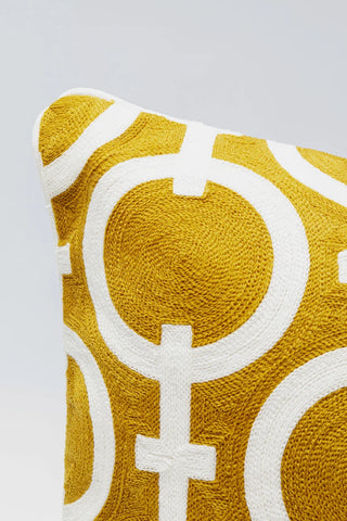 Catena Chain Pillow